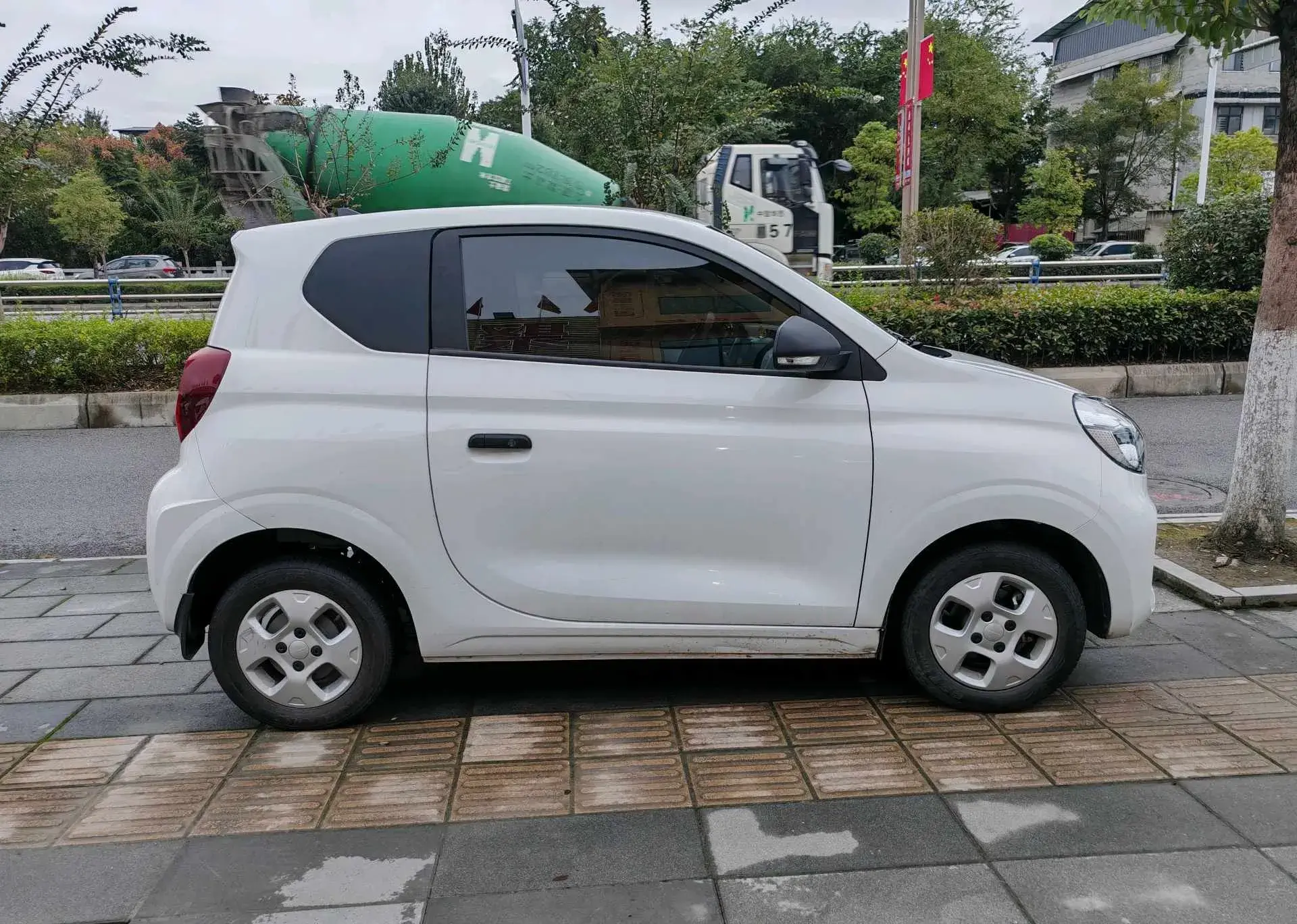 2021 ROEWE CLEVER thumbnail 3