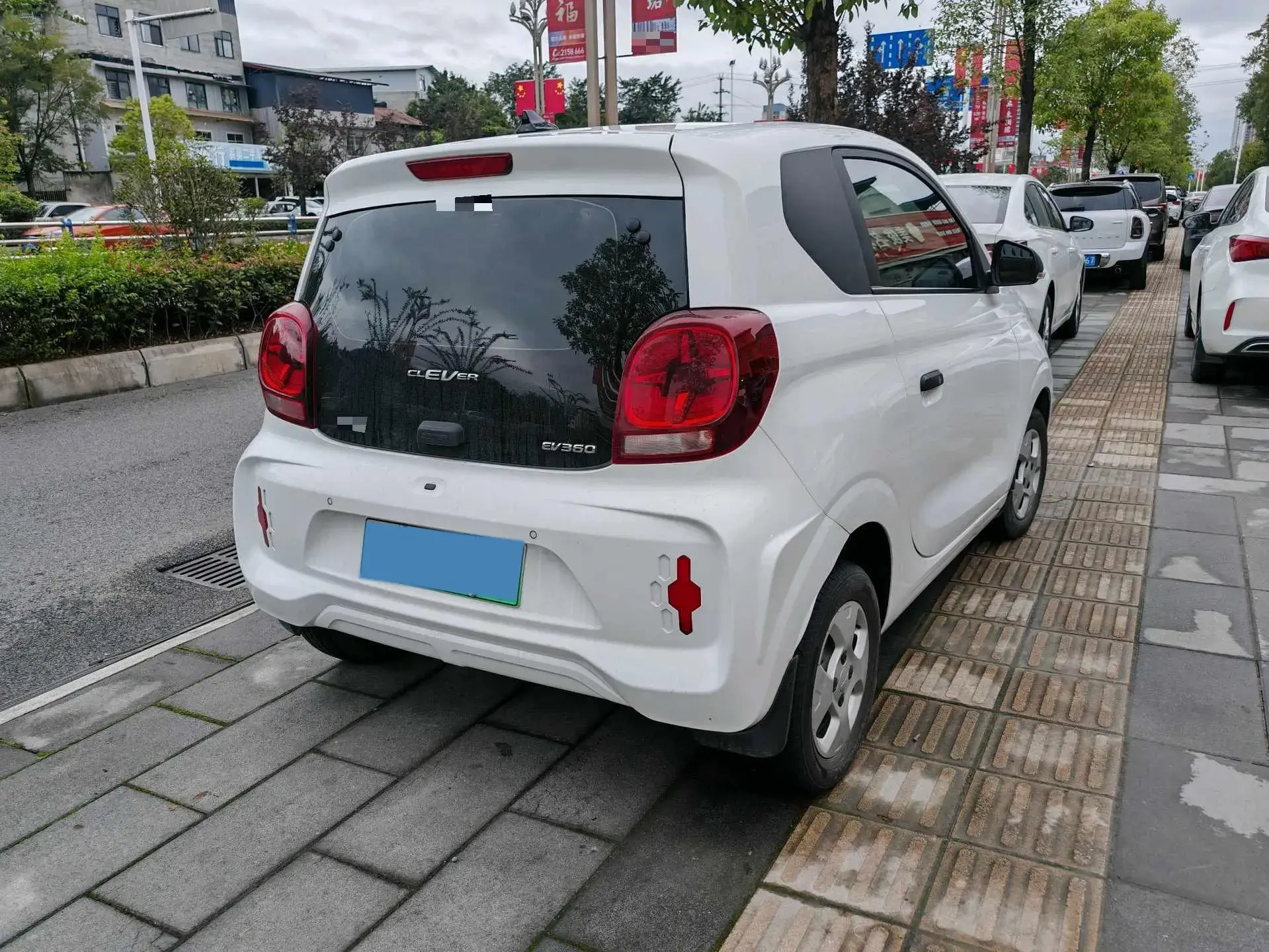 2021 ROEWE CLEVER thumbnail 2