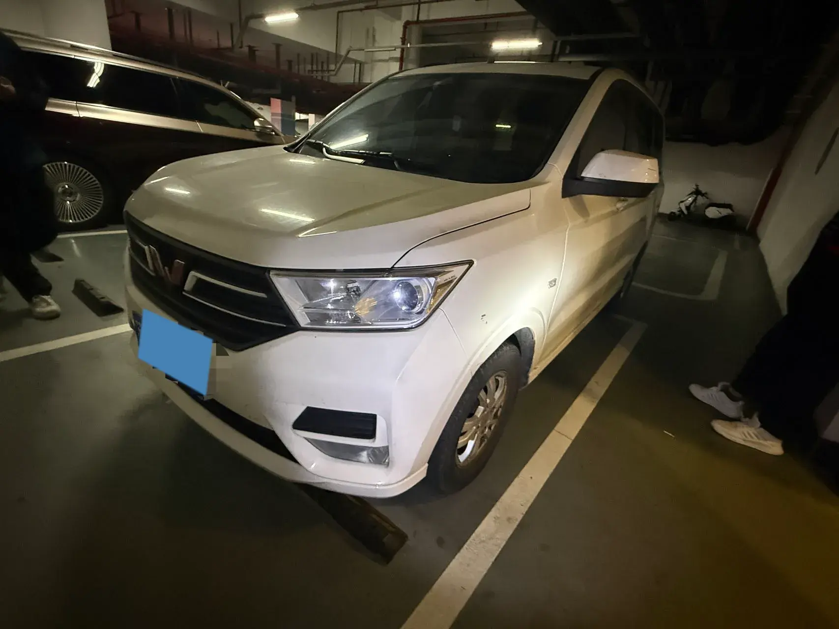 2019 WULING HONGGUANG view 1