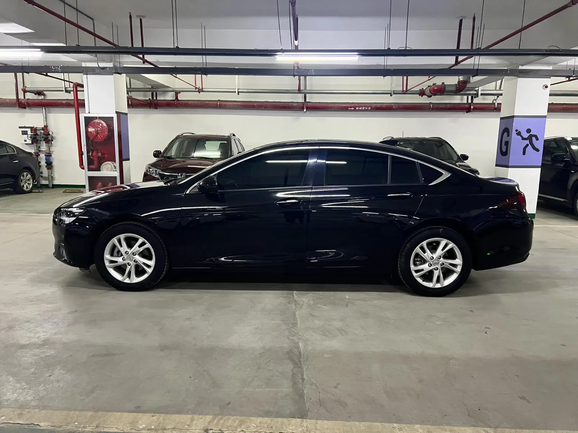 2022 BUICK REGAL thumbnail 3