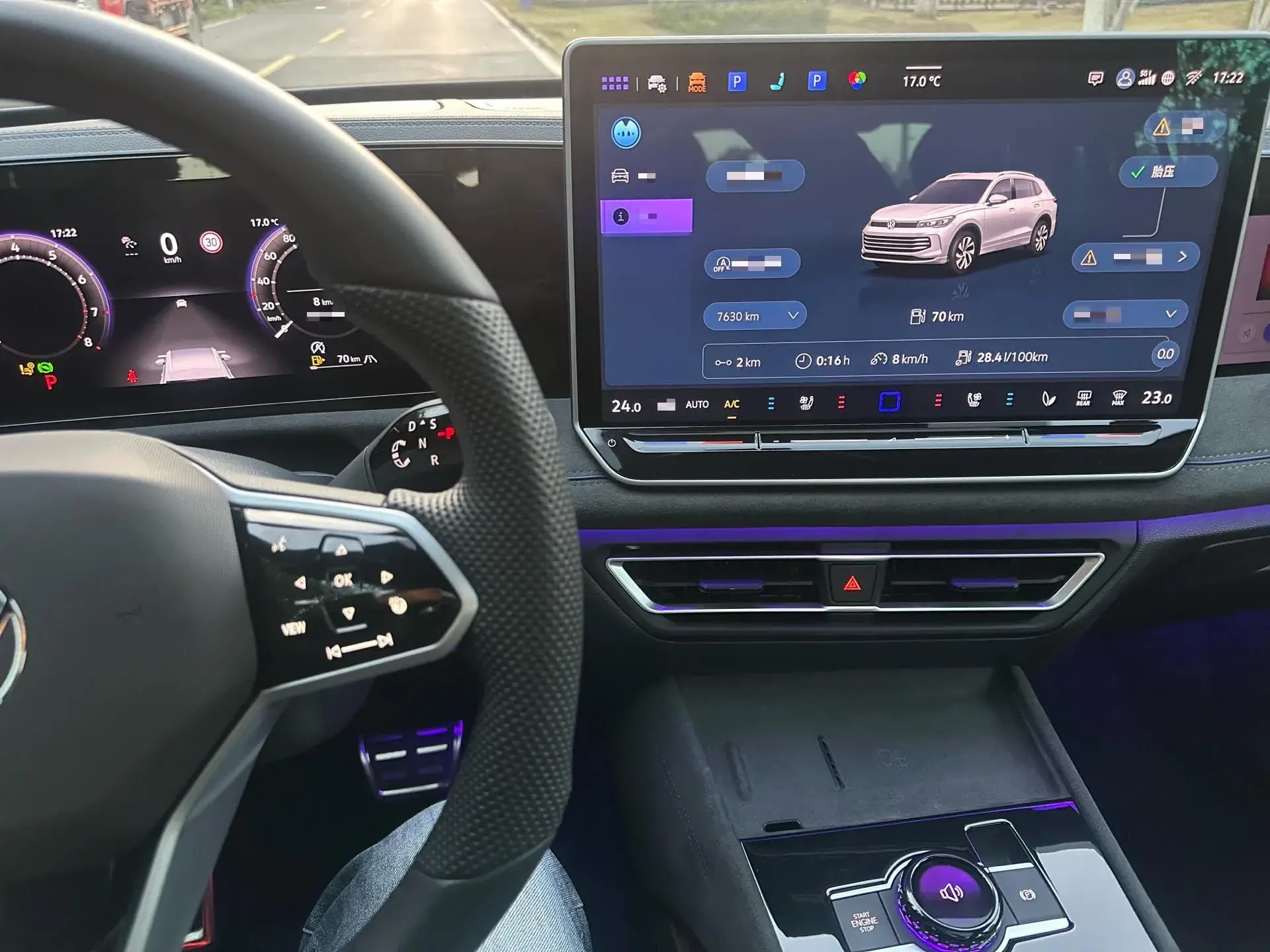 2024 VOLKSWAGEN TIGUAN thumbnail 4