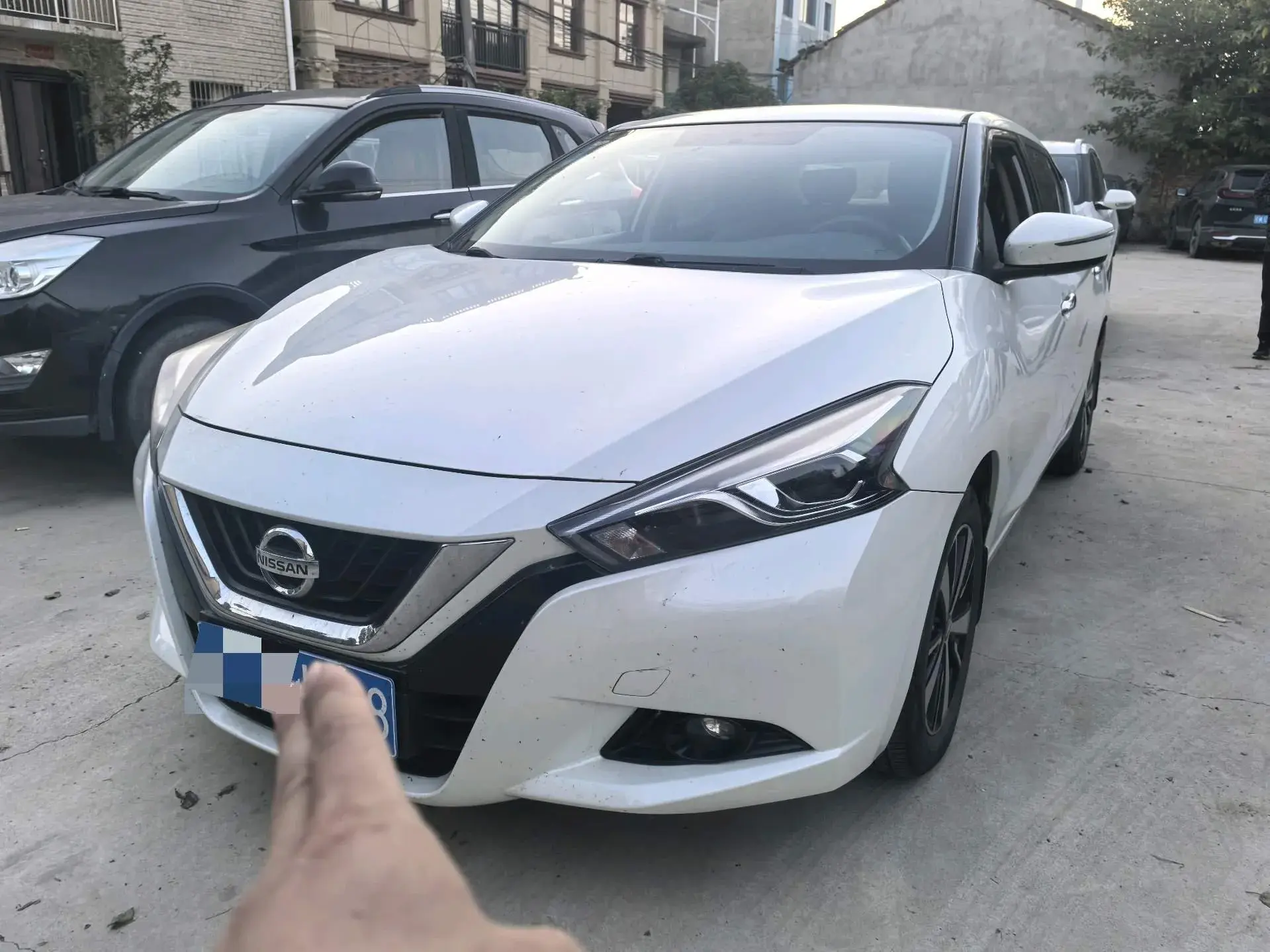 2019 NISSAN BLUEBIRD view 1