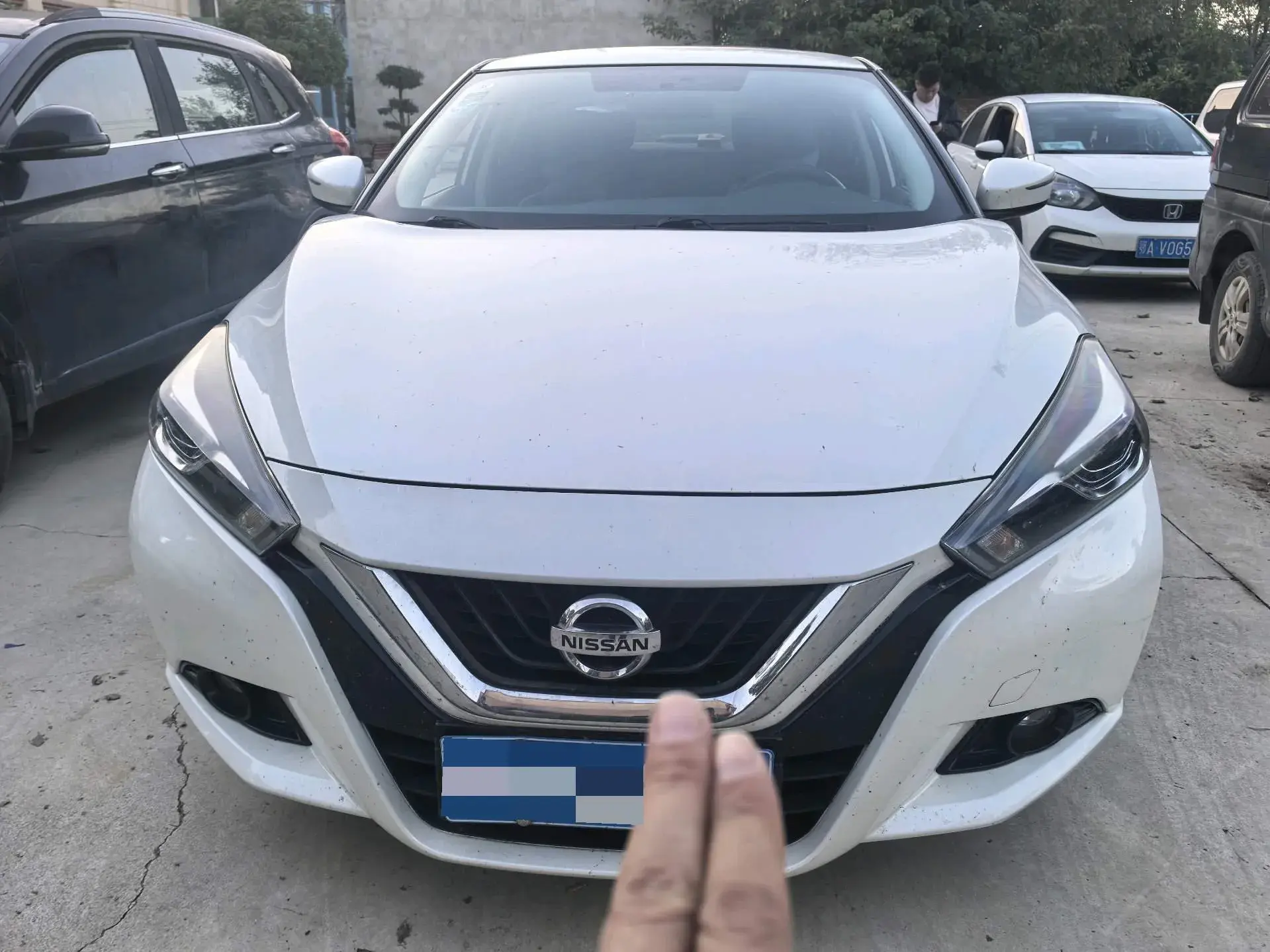 2019 NISSAN BLUEBIRD thumbnail 2