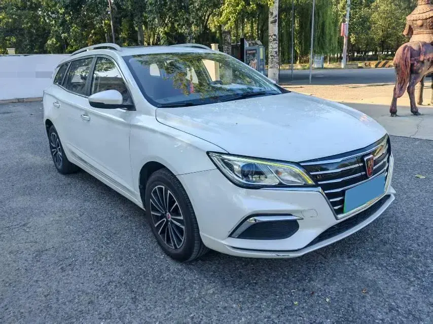 2018 ROEWE EI5 thumbnail 4