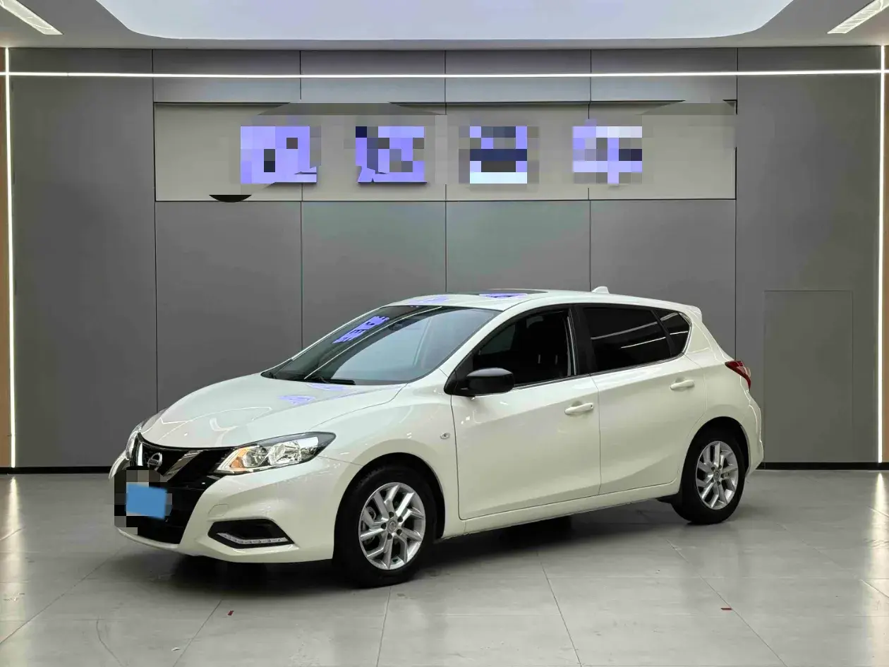 2024 NISSAN TIIDA view 1