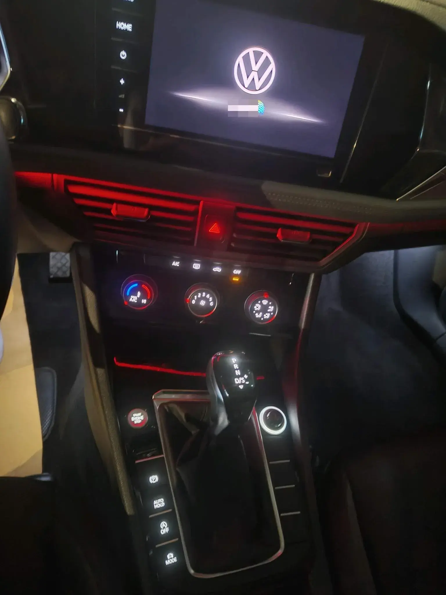 2021 VOLKSWAGEN SAGITAR thumbnail 3