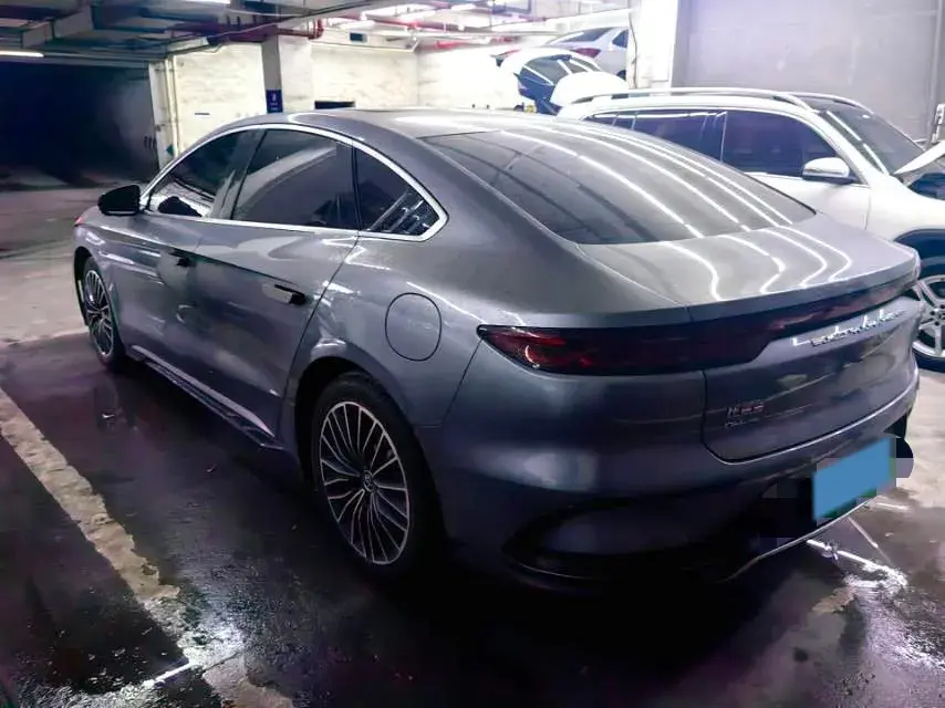 2023 BYD HAN thumbnail 3