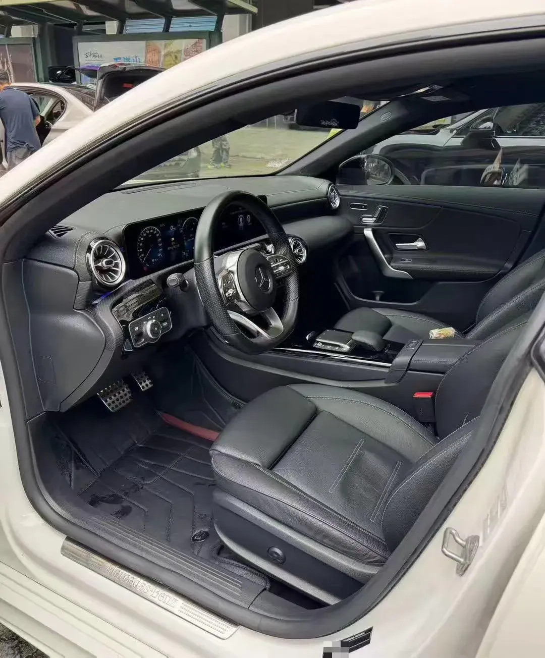 2020 MERCEDES-BENZ CLA thumbnail 3