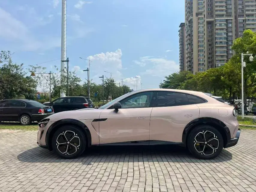 2025 MI YU7 thumbnail 4