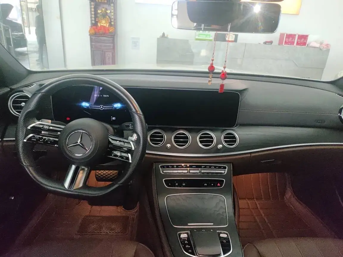 2022 MERCEDES-BENZ E thumbnail 4