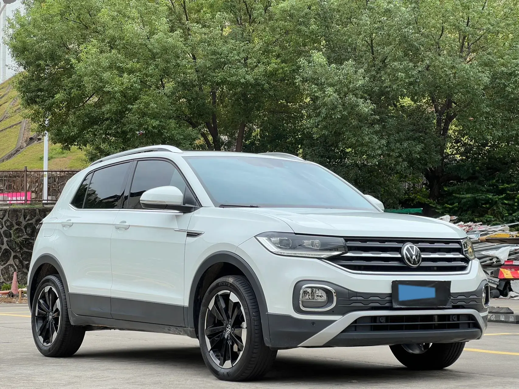 2021 VOLKSWAGEN TACQUA thumbnail 3