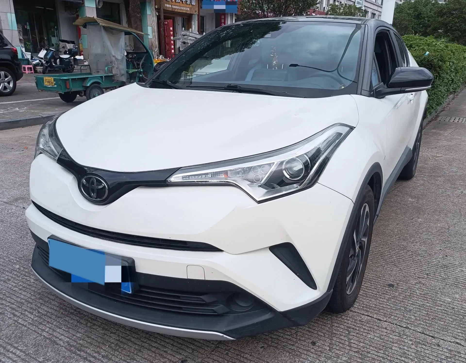 2020 TOYOTA IZOA view 1