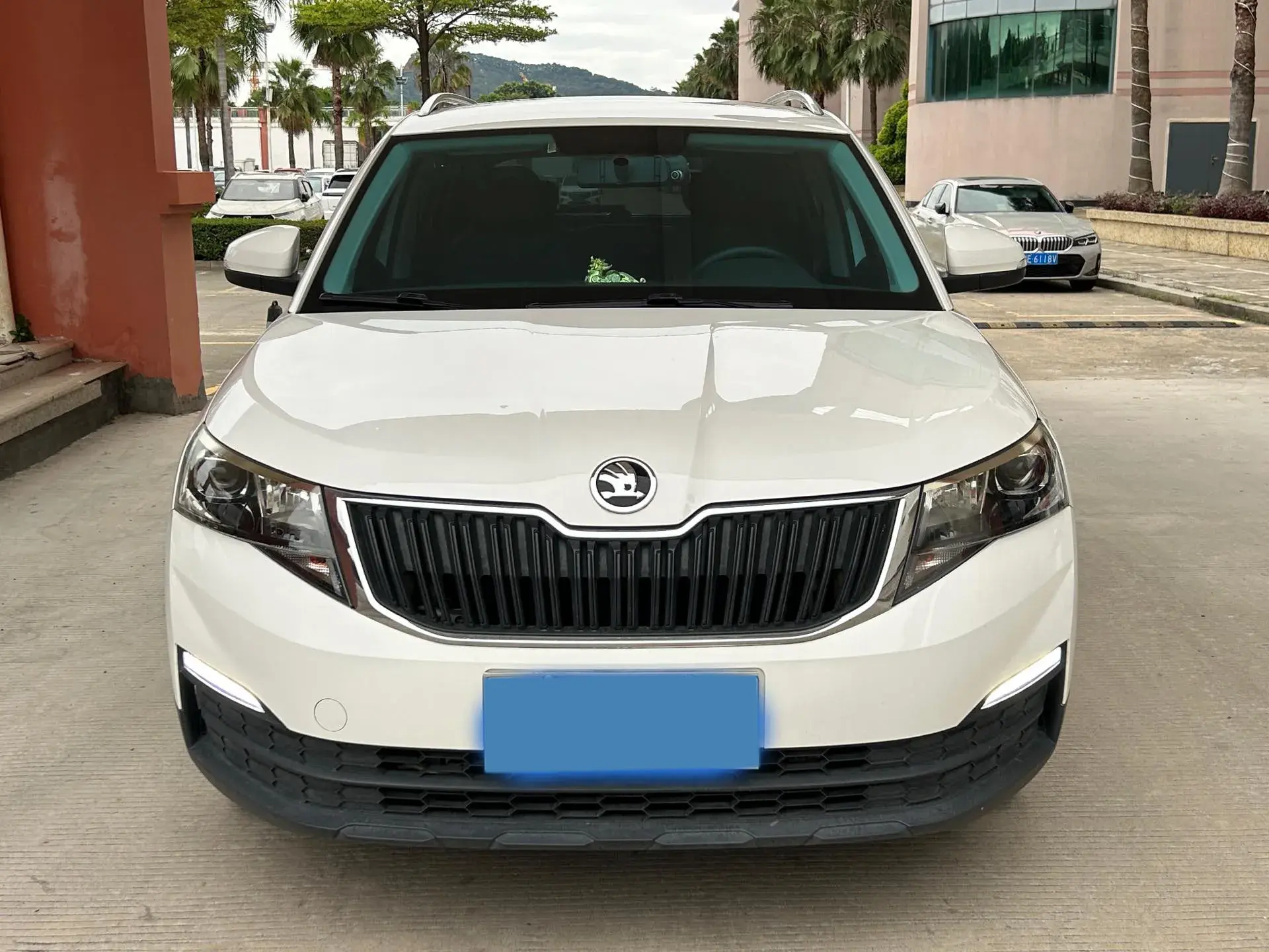 2018 SKODA KAMIQ thumbnail 2