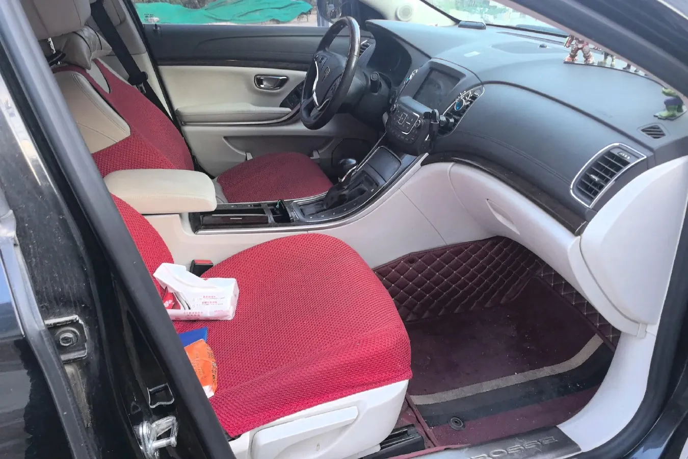 2017 Roewe 950 2.0T 220HP L4 6DCT,autocango,china used car exporter,china ev exporter,chinese used car exporter,chinese used ev exporter