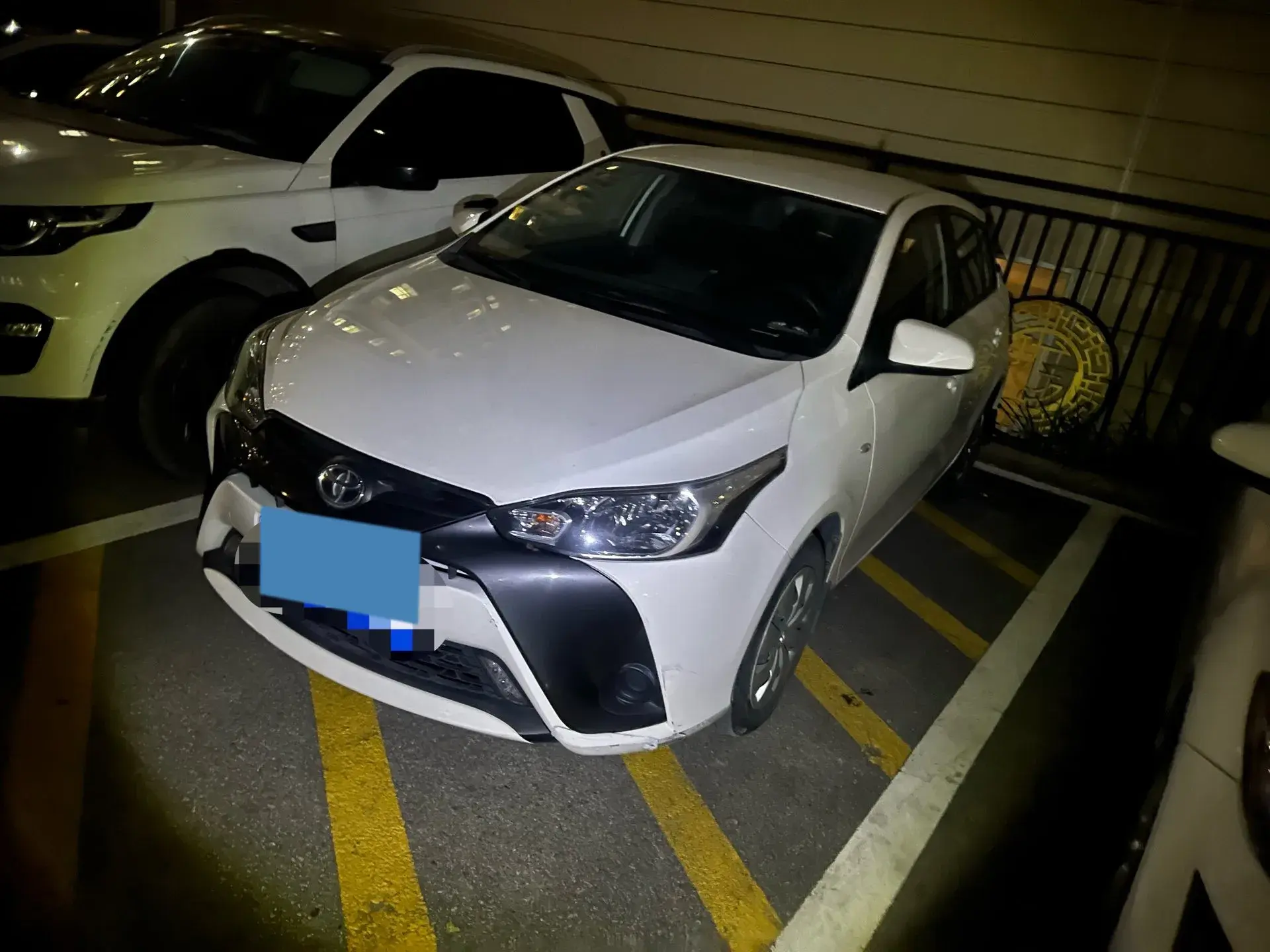 2020 TOYOTA YARIS view 1