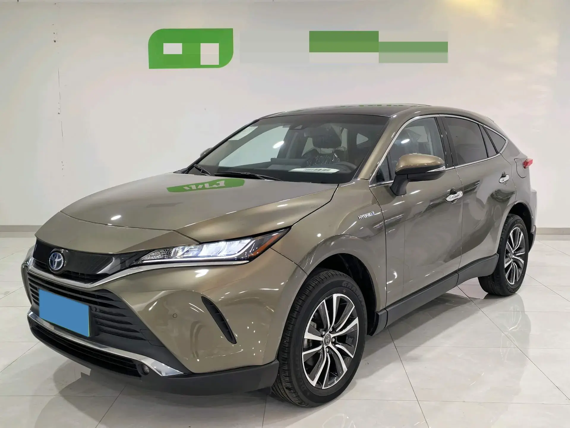 2022 TOYOTA HARRIER view 1