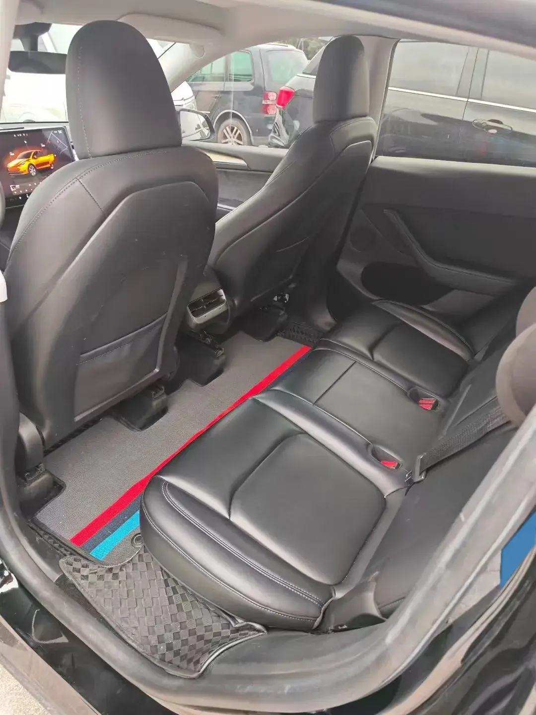 2022 TESLA MODEL thumbnail 4