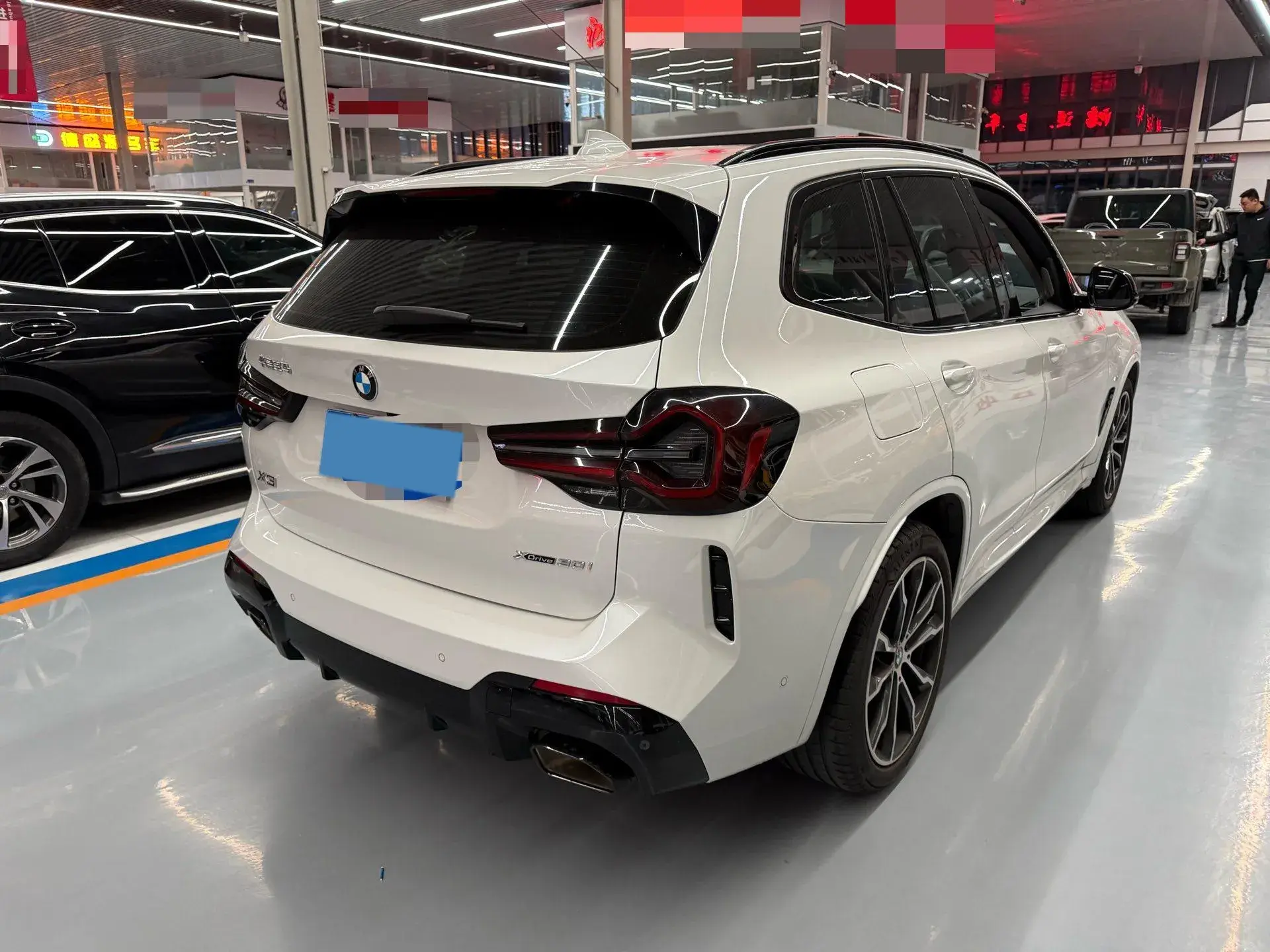 2022 BMW X3 thumbnail 2