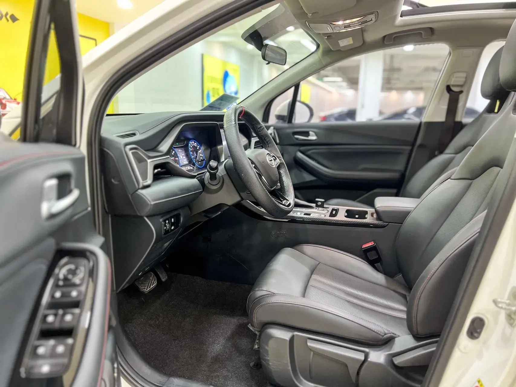 2021 GAC TRUMPCHI thumbnail 4