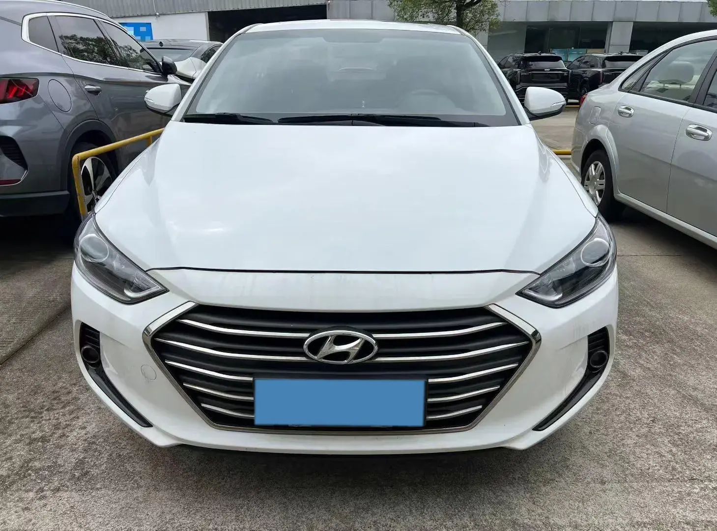 2016 HYUNDAI ELANTRA thumbnail 2