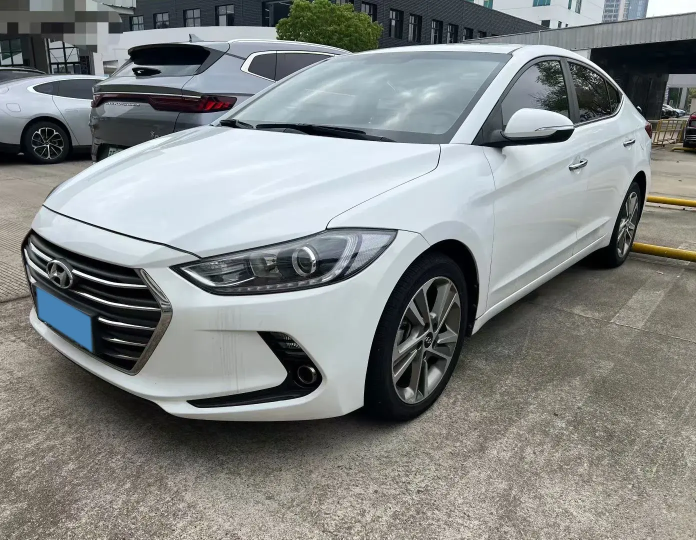 2016 HYUNDAI ELANTRA view 1