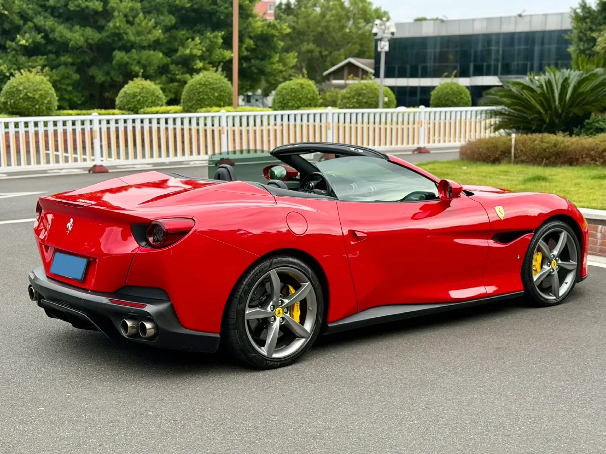 2018 Ferrari Portofino 3.9T 600HP V8 7DCT,autocango,china used car exporter,china ev exporter,chinese used car exporter,chinese used ev exporter