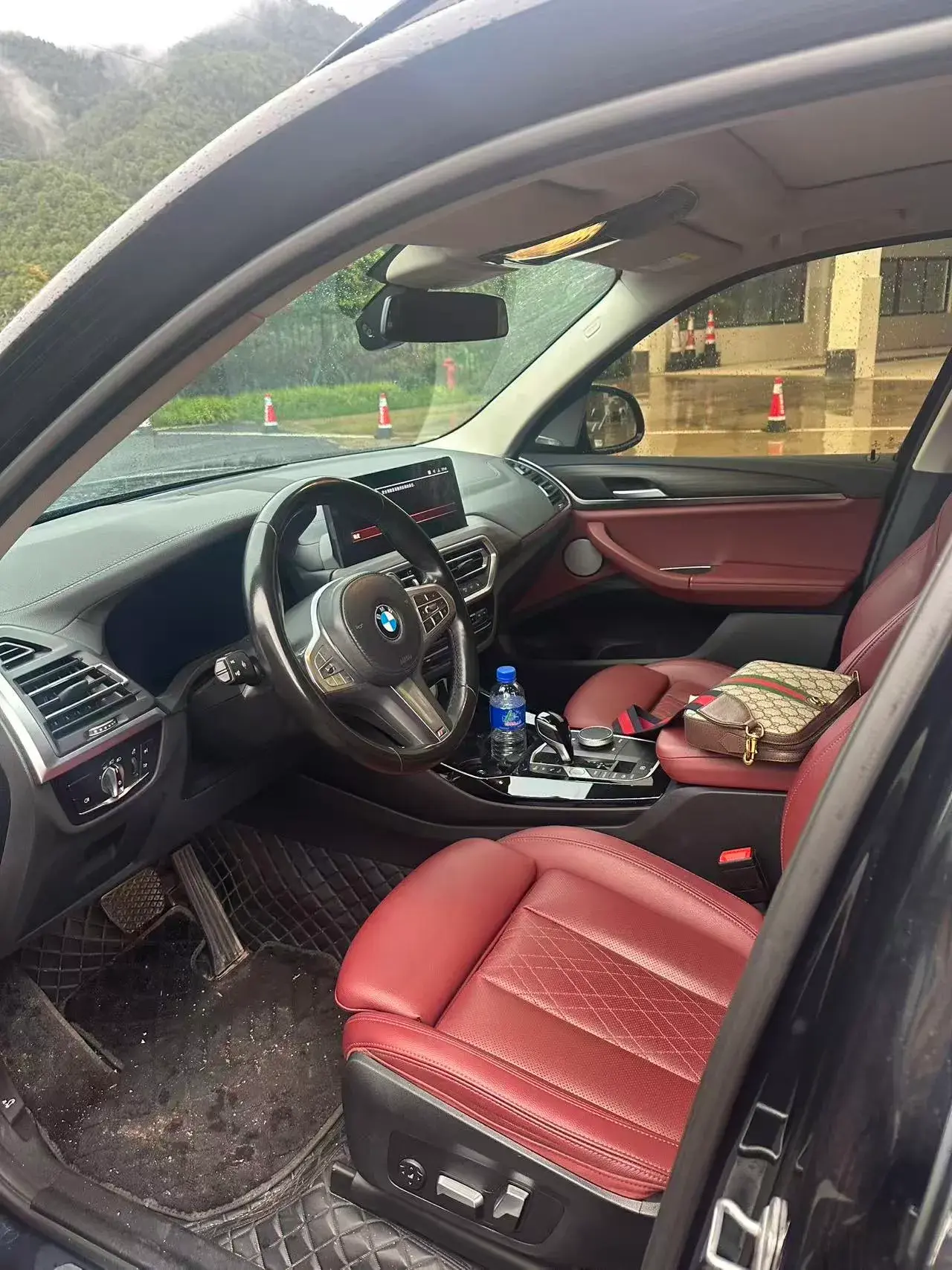 2022 BMW X3 thumbnail 3