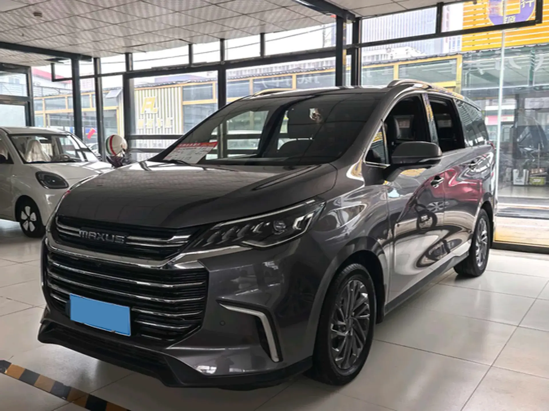 2019 MAXUS G50 view 1
