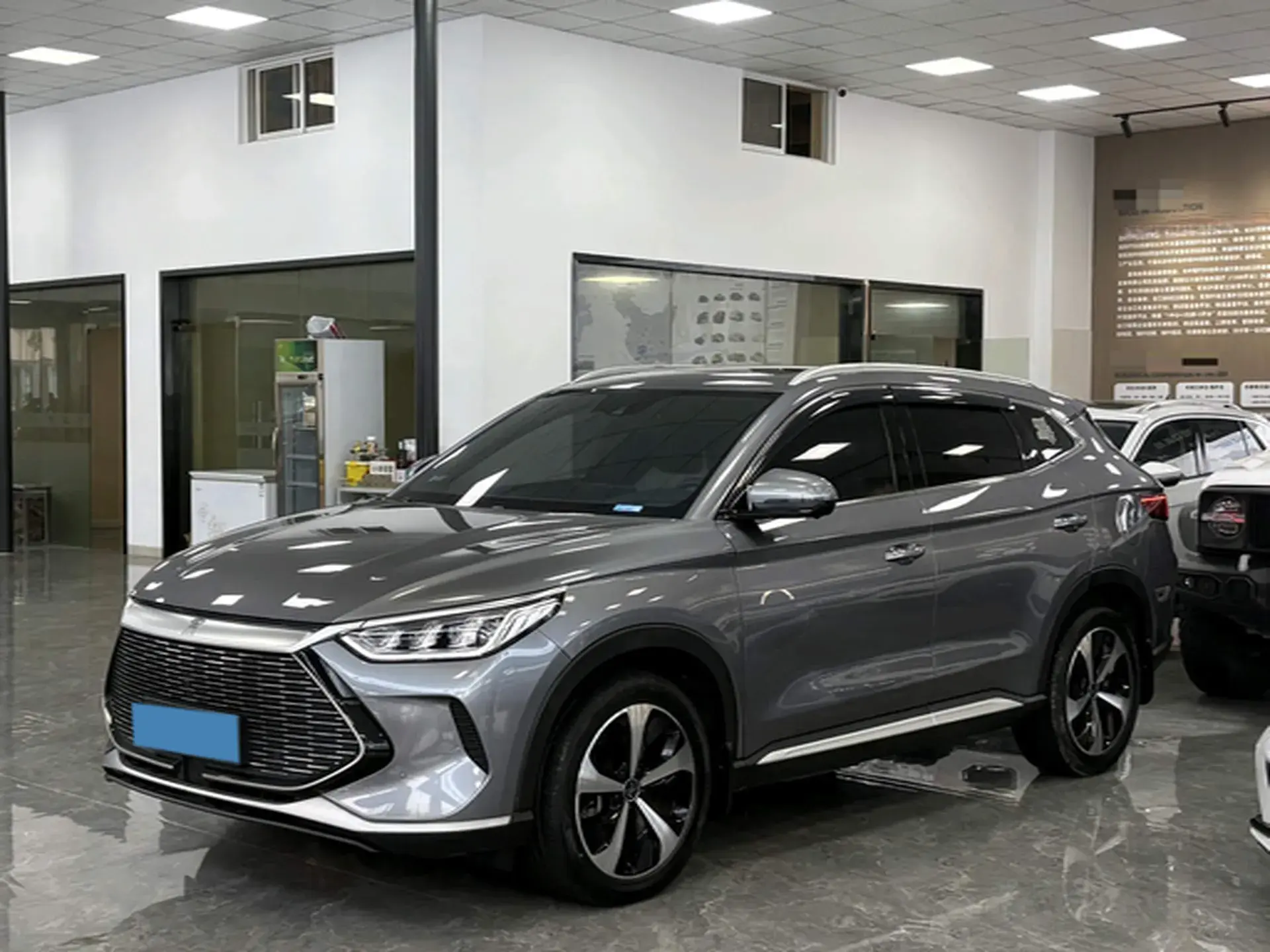 2022 BYD SONG view 1