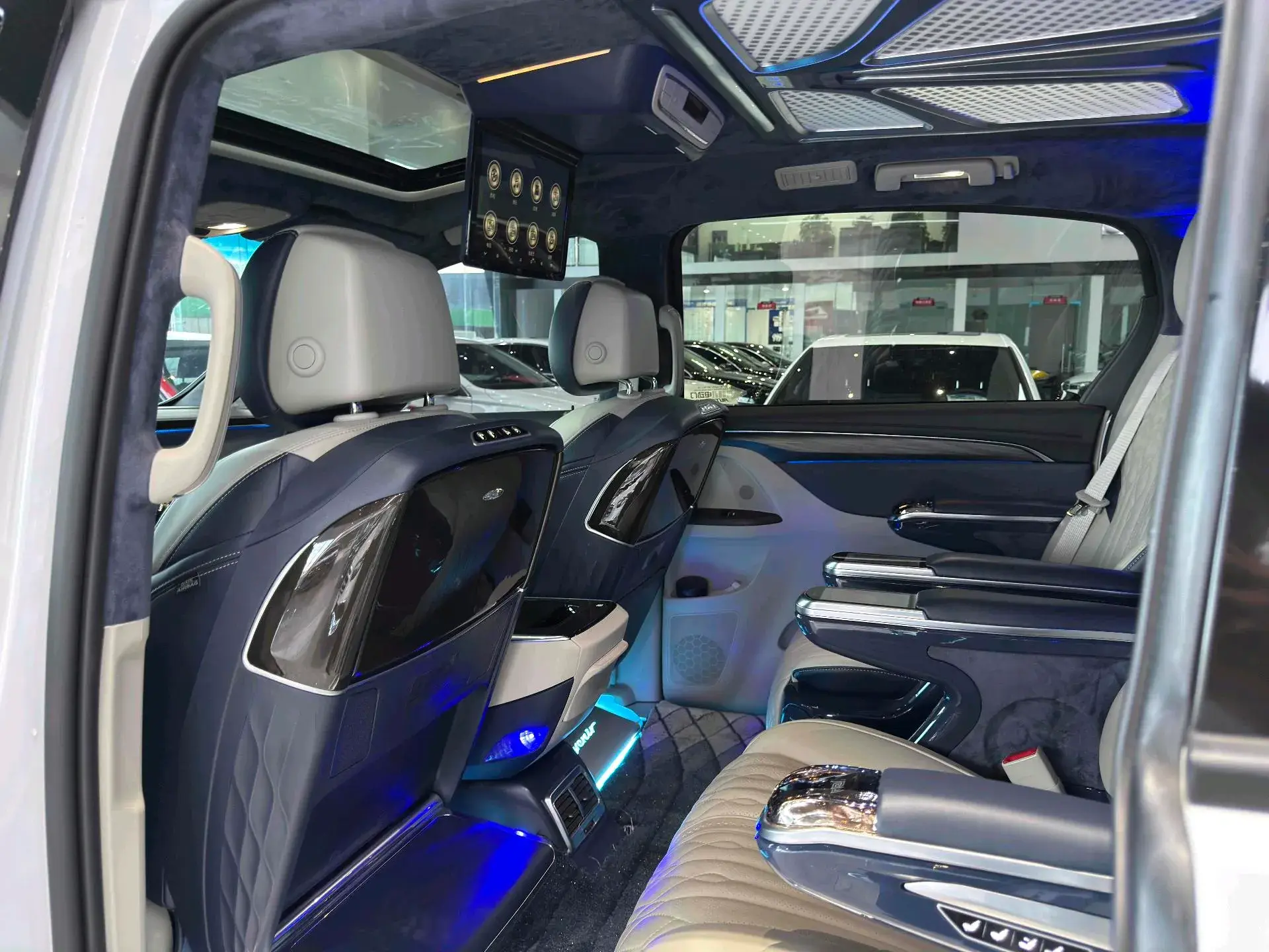 2021 BUICK GL8 thumbnail 4