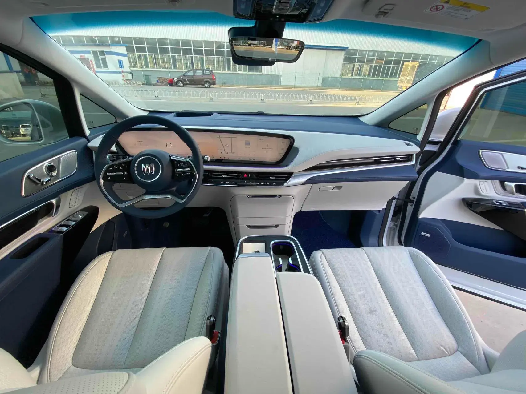 2025 BUICK CENTURY thumbnail 3