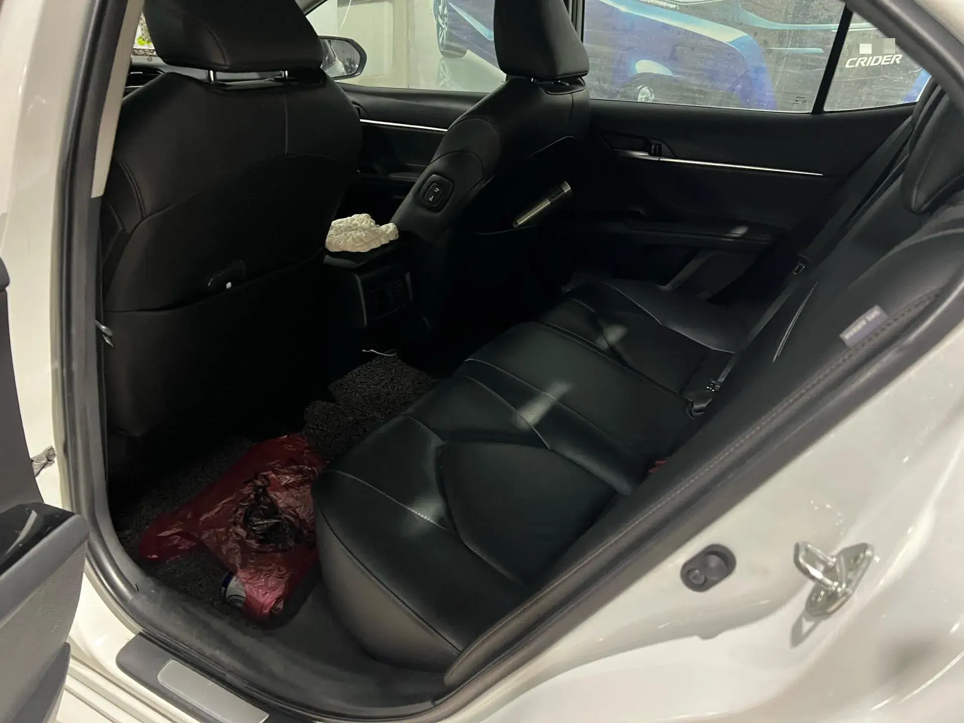 2019 TOYOTA CAMRY thumbnail 4