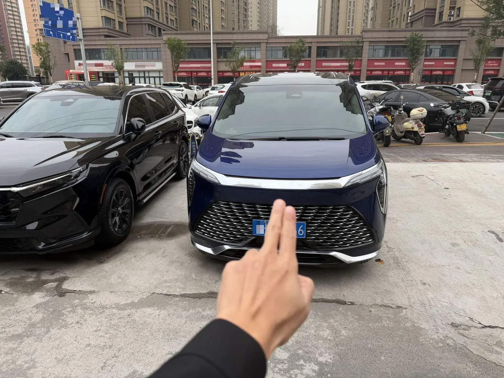 2023 BUICK CENTURY thumbnail 2