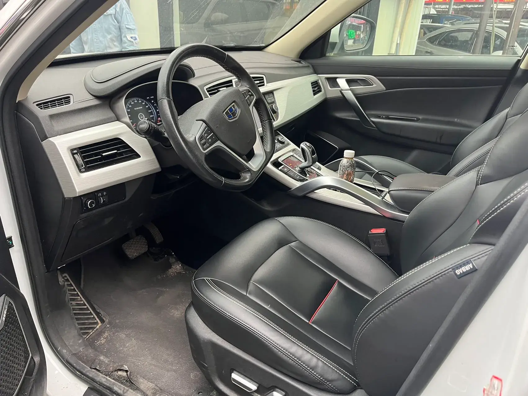 2020 GEELY AZKARRA thumbnail 3