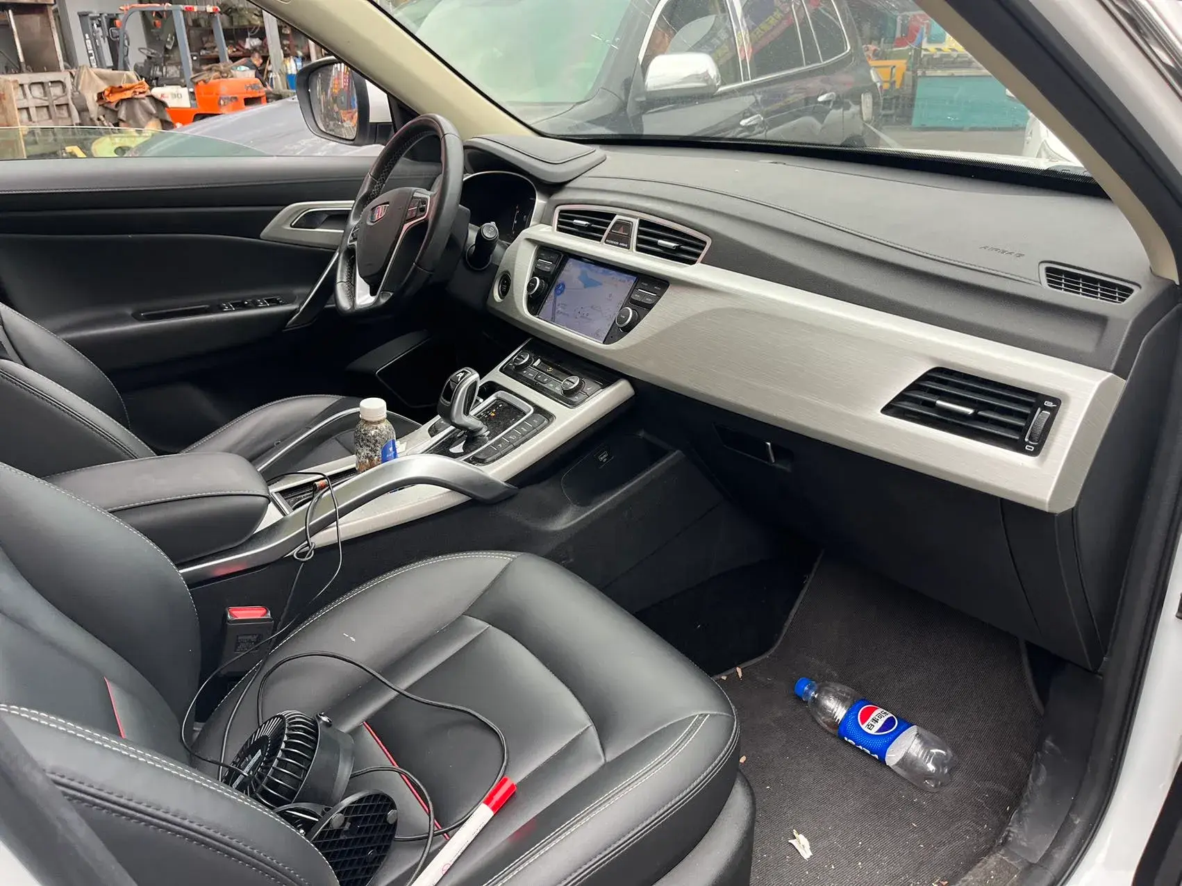 2020 GEELY AZKARRA thumbnail 4