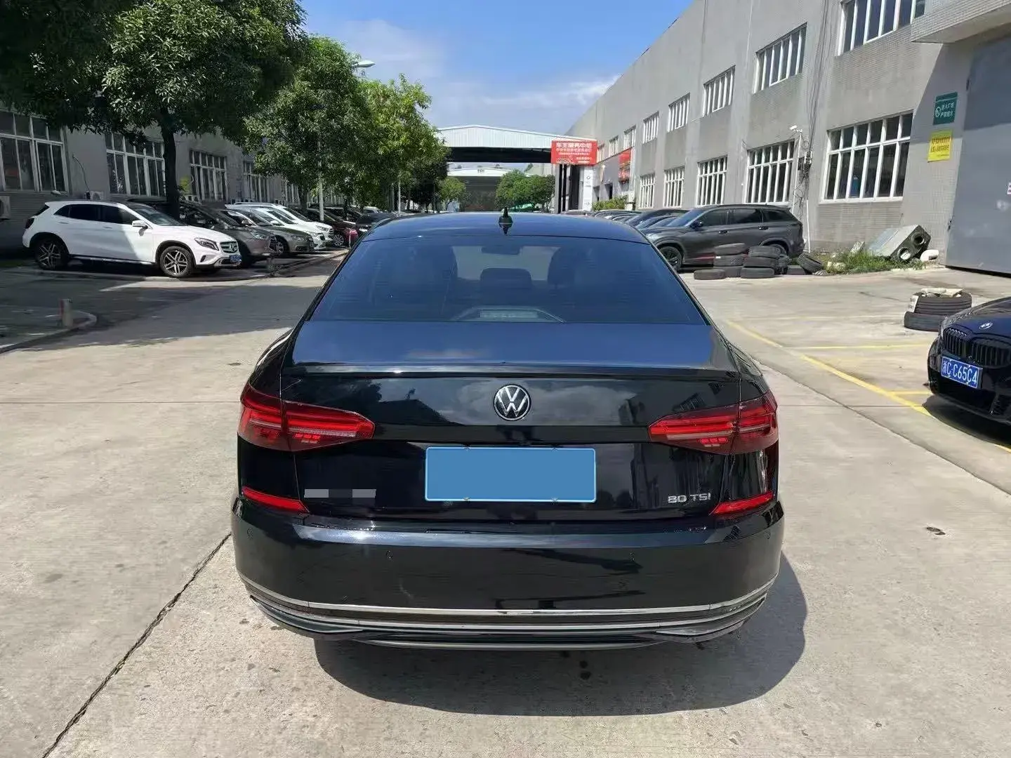 2020 VOLKSWAGEN PASSAT thumbnail 4
