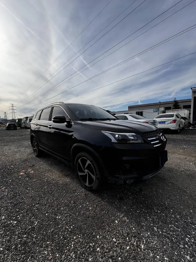 2018 BAIC Hyosow S7 1.5T 150HP L4 8AT,autocango,china used car exporter,china ev exporter,chinese used car exporter,chinese used ev exporter