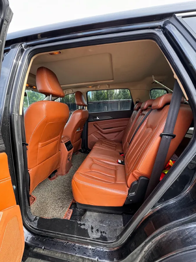 2018 BAIC Hyosow S7 1.5T 150HP L4 8AT,autocango,china used car exporter,china ev exporter,chinese used car exporter,chinese used ev exporter