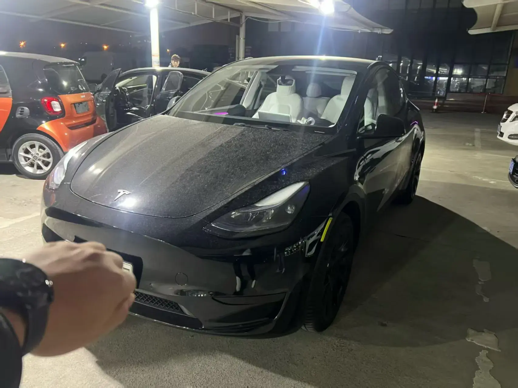 2022 TESLA MODEL view 1