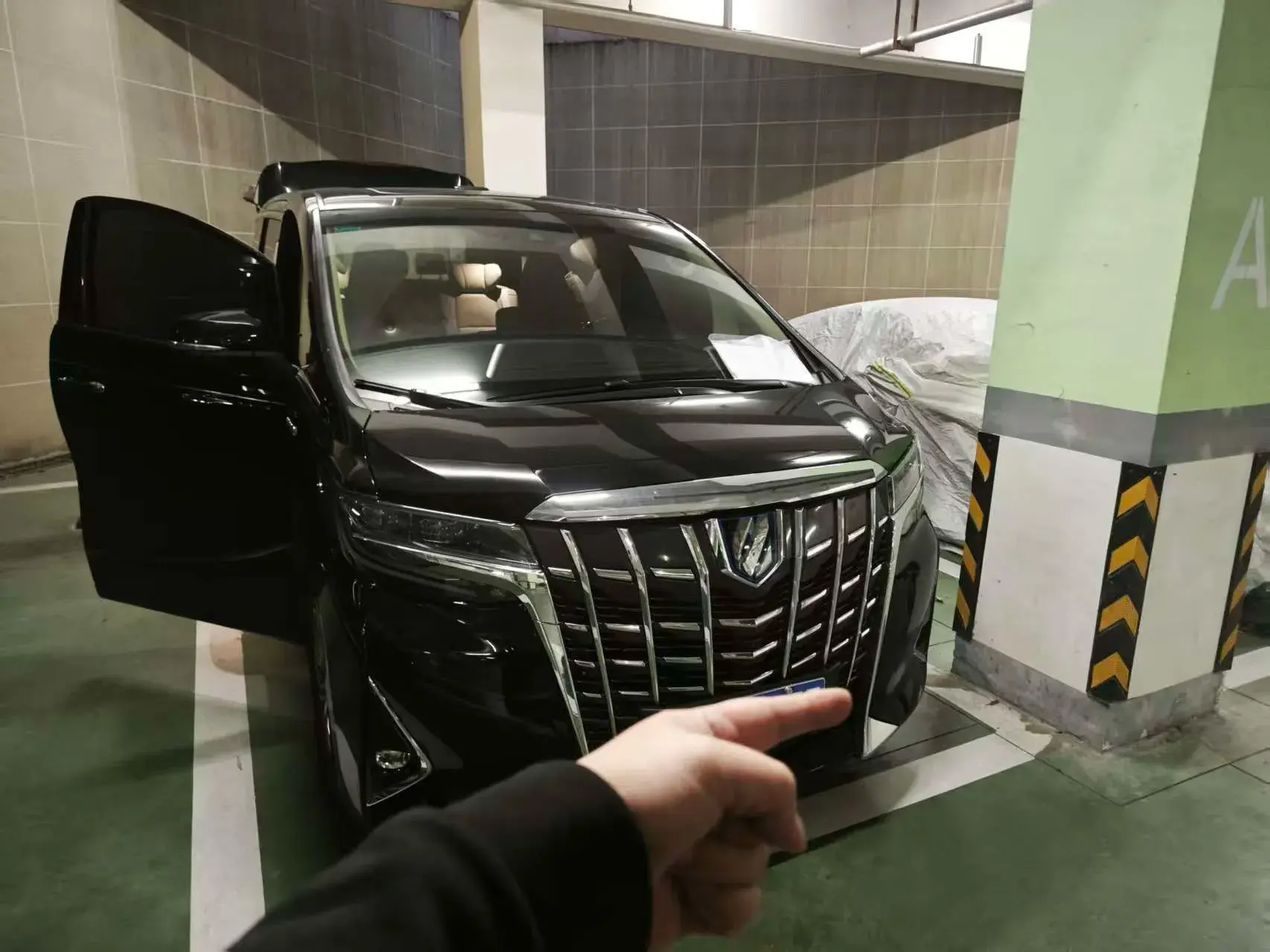 2020 TOYOTA ALPHARD thumbnail 2