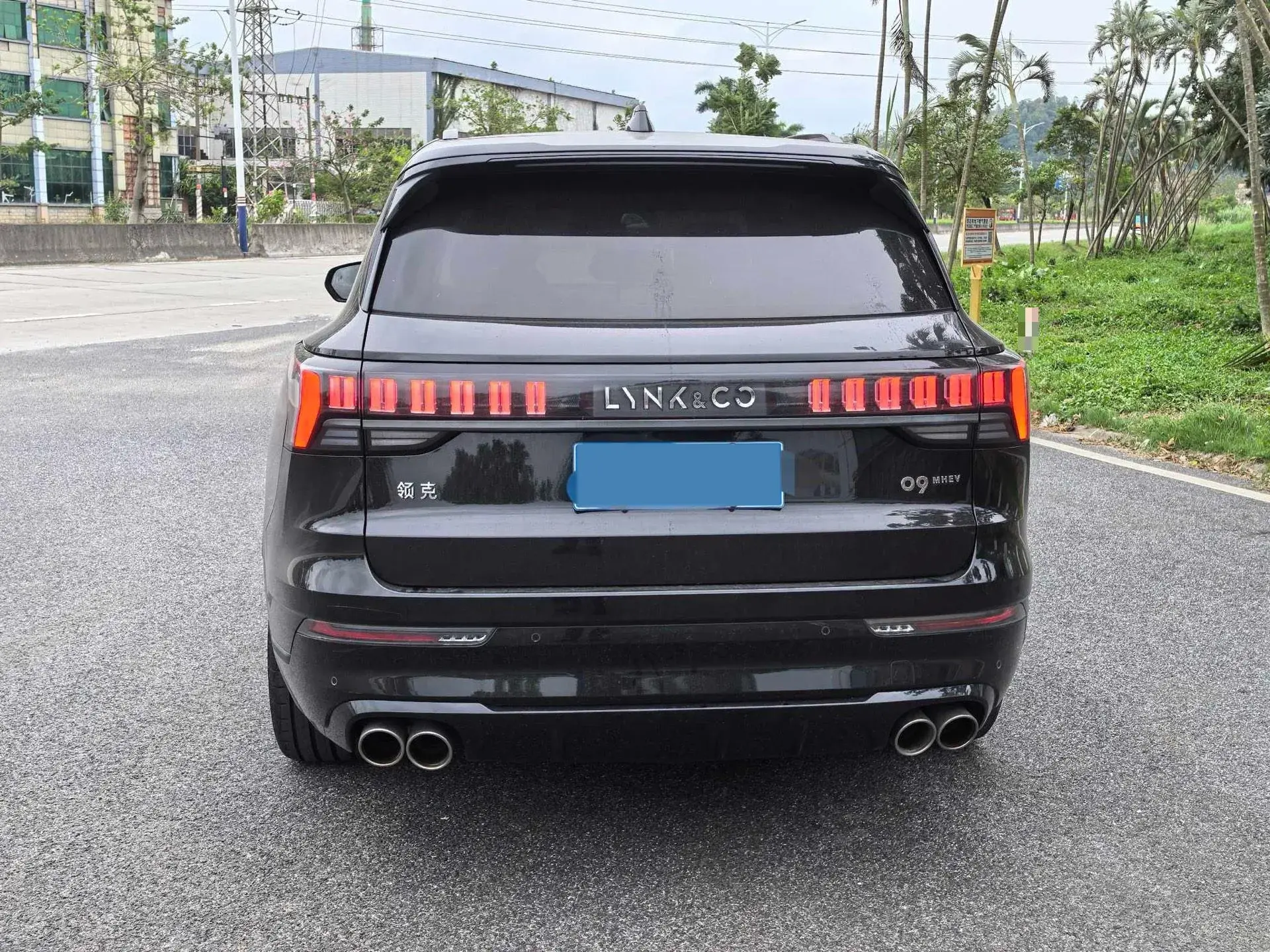 2021 LYNK&CO 09 thumbnail 4