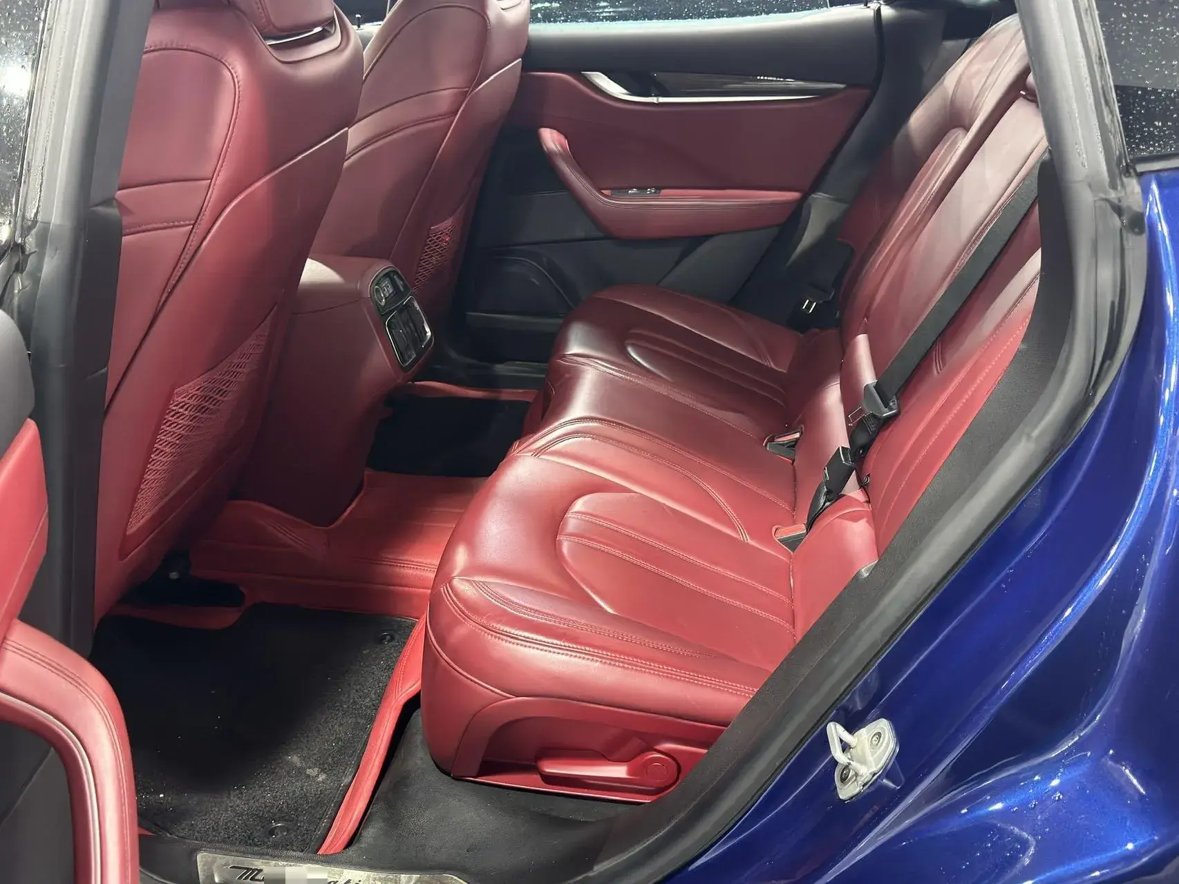 2018 MASERATI LEVANTE thumbnail 4