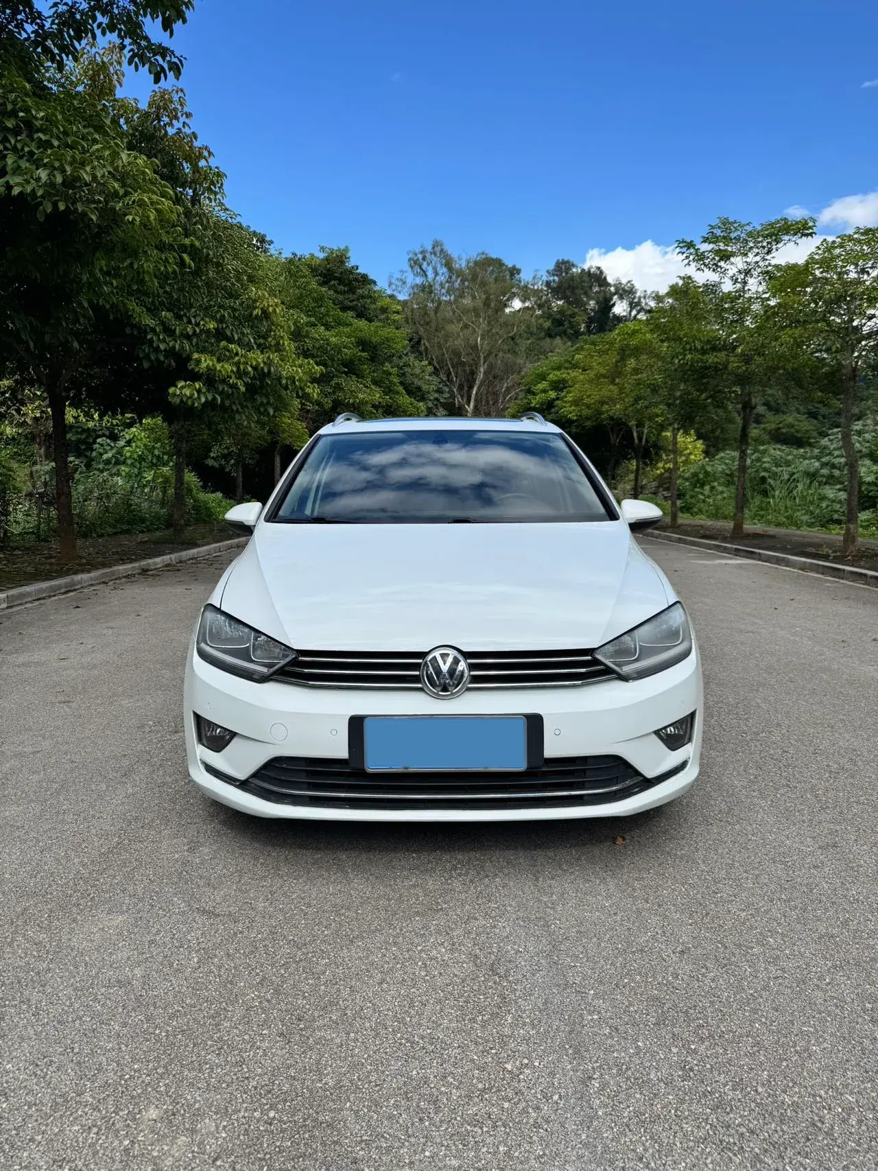 2018 VOLKSWAGEN GOLF thumbnail 2