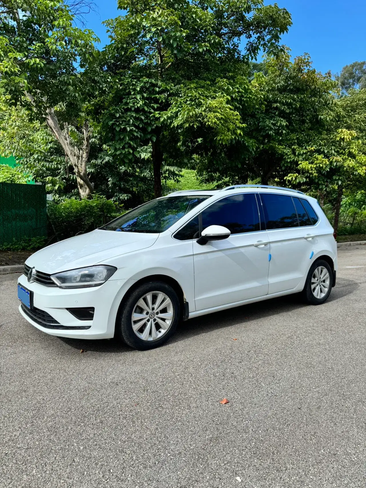 2018 VOLKSWAGEN GOLF view 1