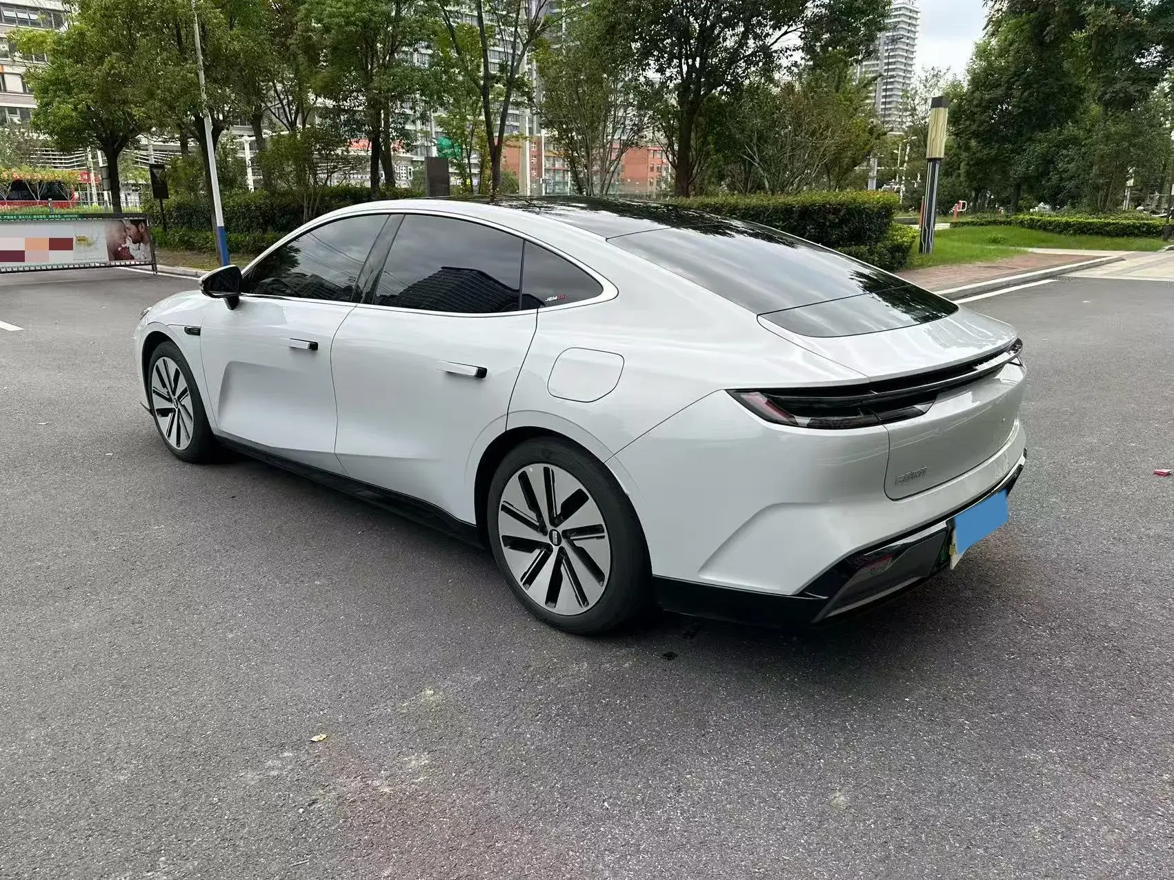 2024 GEELY GALAXY thumbnail 3