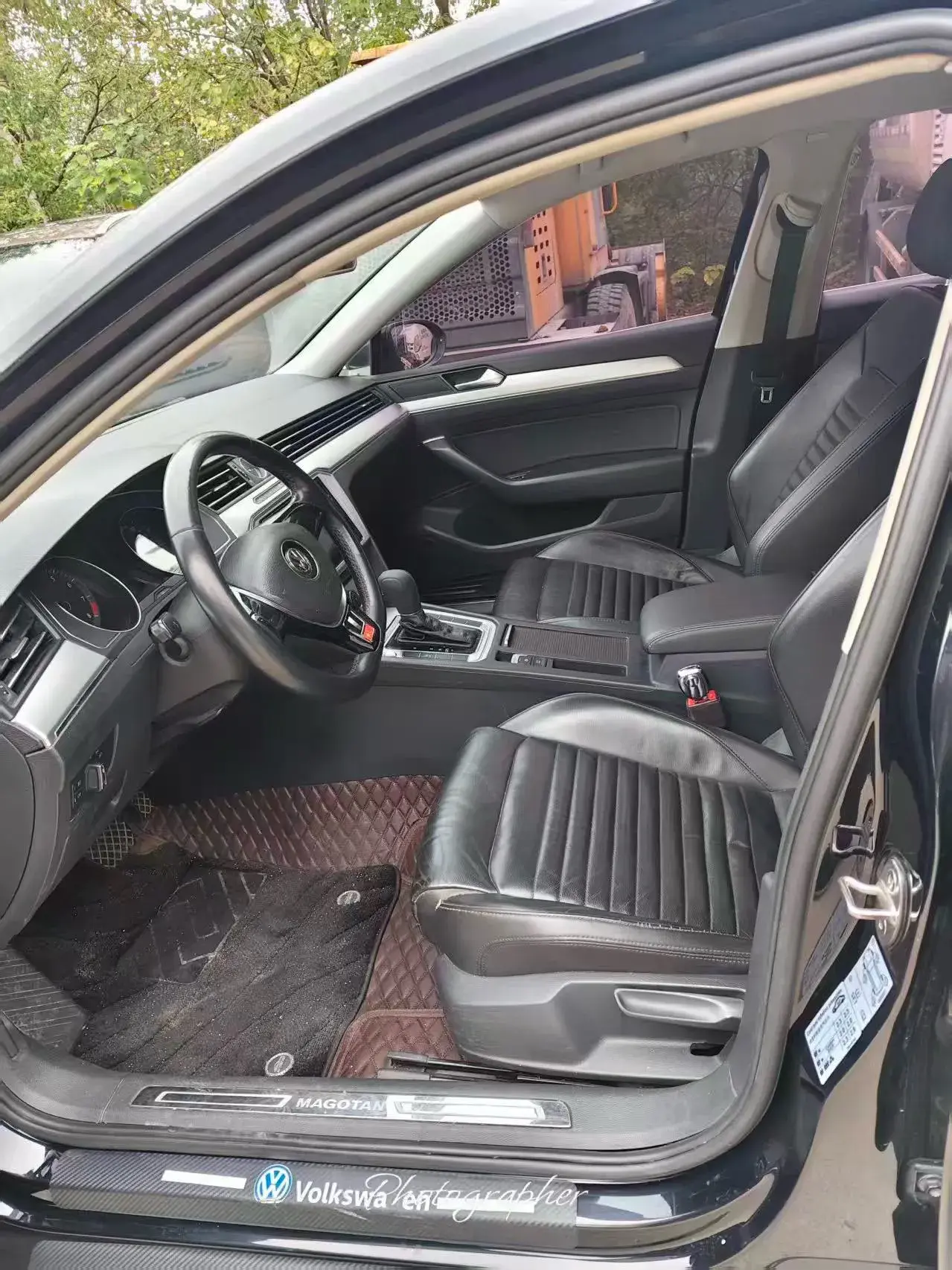 2018 VOLKSWAGEN MAGOTAN thumbnail 3