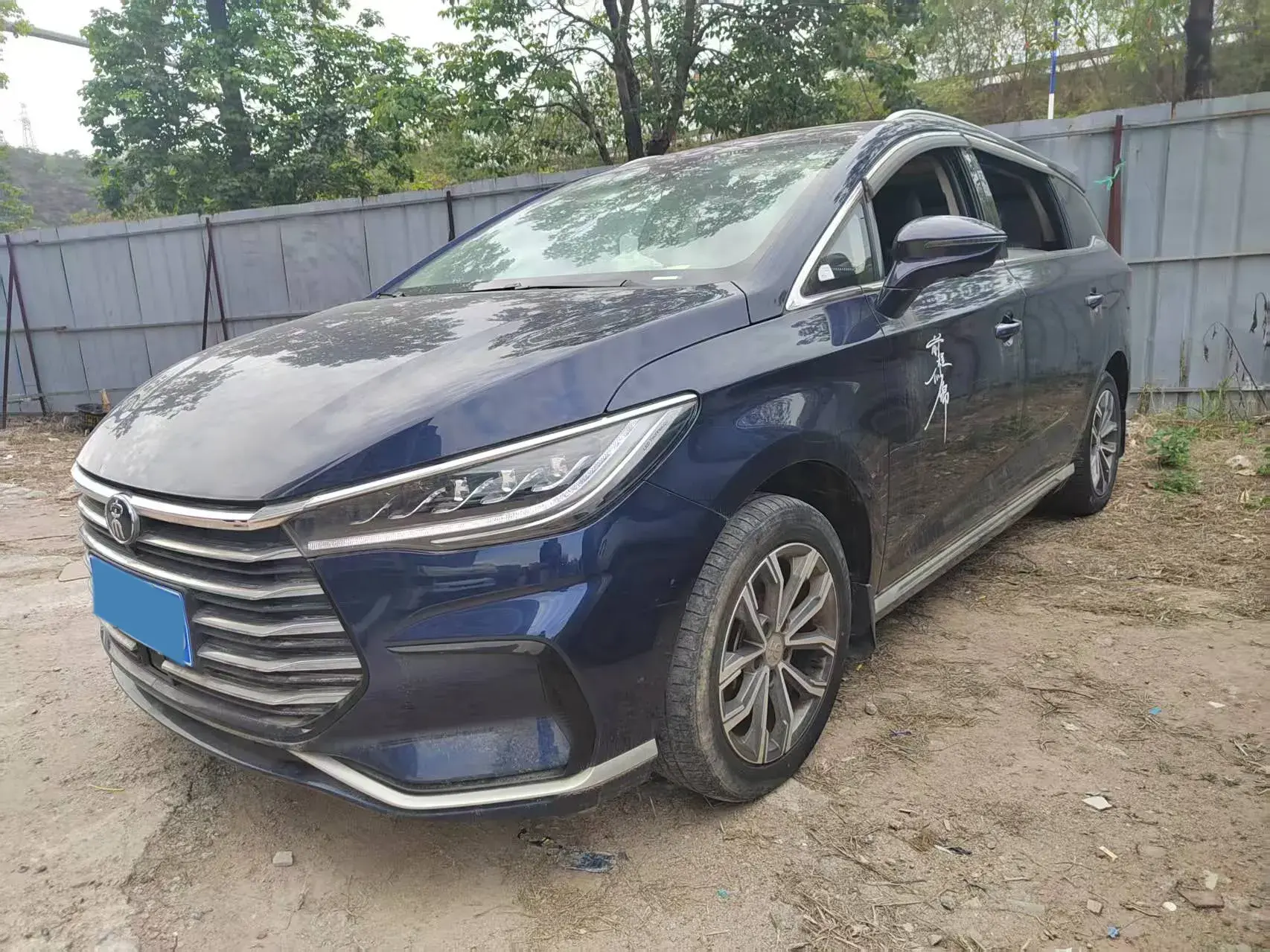 2021 BYD SONG view 1