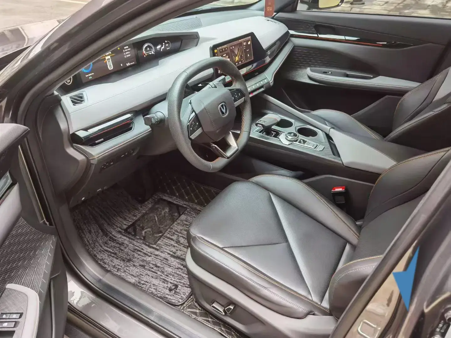 2022 CHANGAN UNI-V thumbnail 4