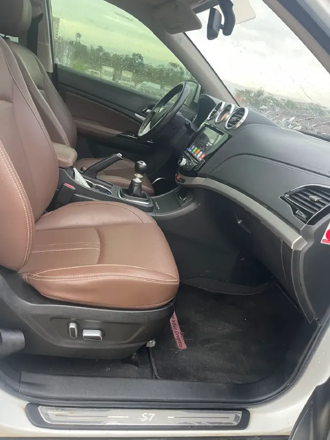 2017 BYD S7 1.5T 154HP L4 6MT,autocango,china used car exporter,china ev exporter,chinese used car exporter,chinese used ev exporter