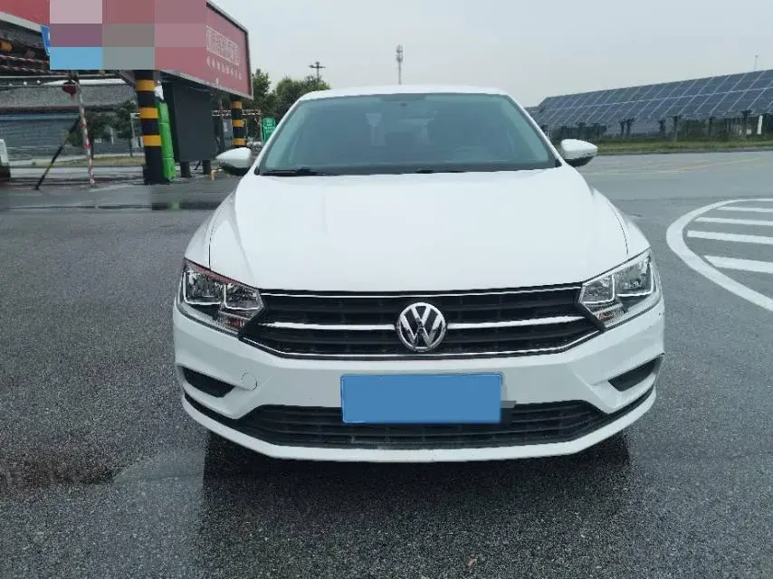 2019 VOLKSWAGEN BORA thumbnail 2